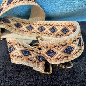 Ah-Dorned guitar style bag strap